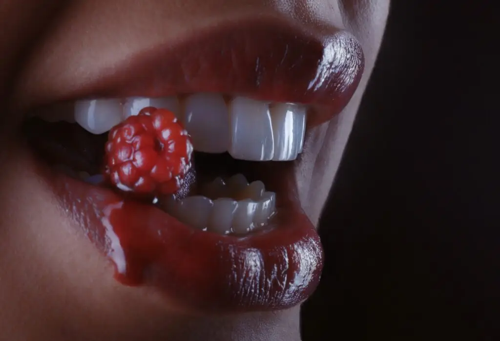 lips, mouth, teeth, dentist, red, to bite, mora, woman, secret, sensual, surprise, oral